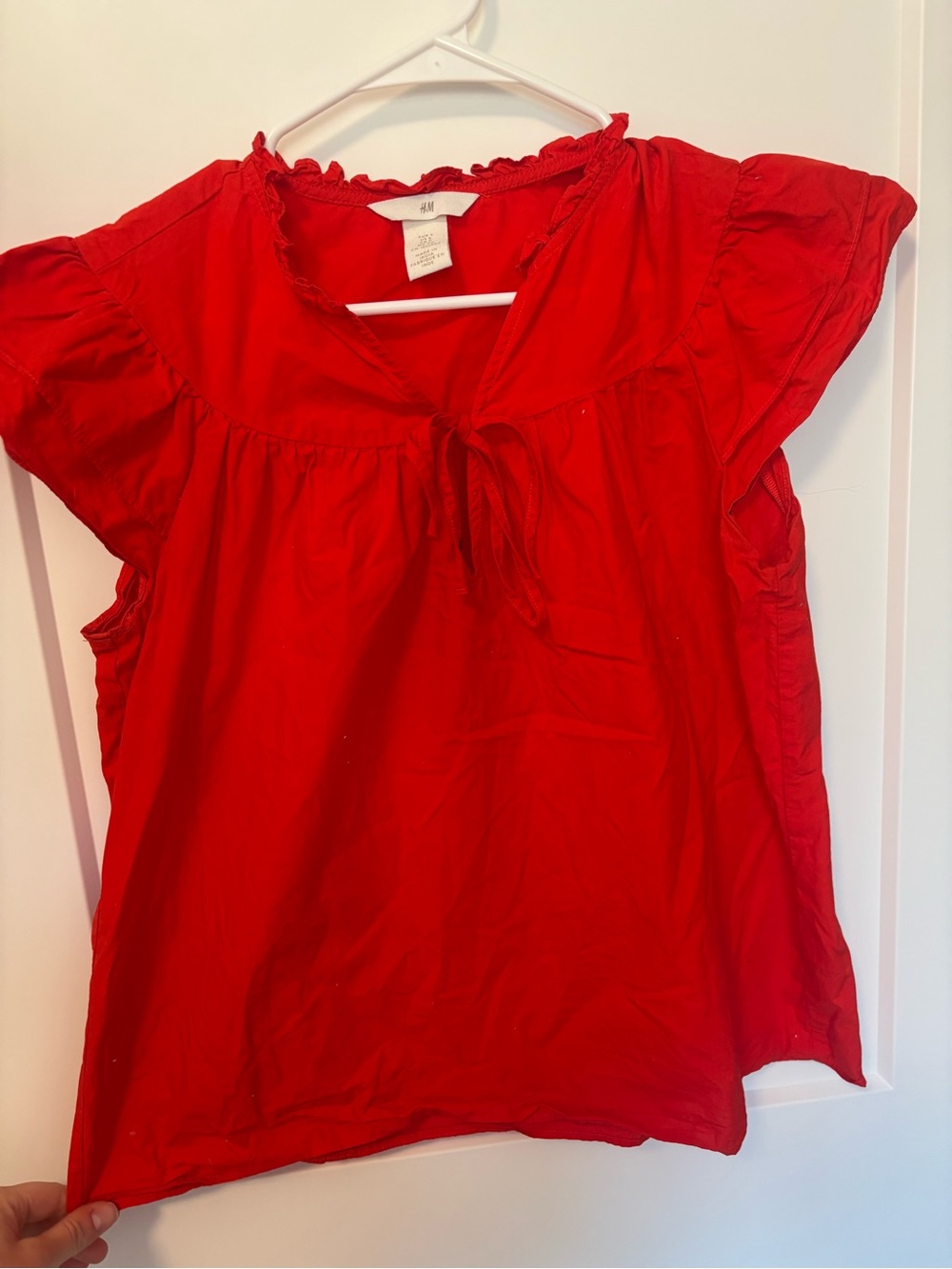 Summer H&M Red Tie-Neck Flutter Sleeve Blouse
